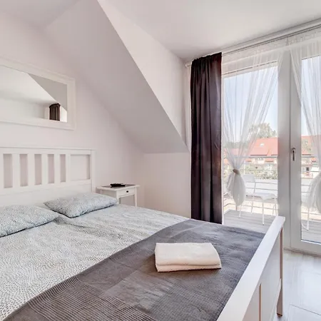 Pod Winogronem - Z Basenem I Wyzywieniem Apartment Pobierowo