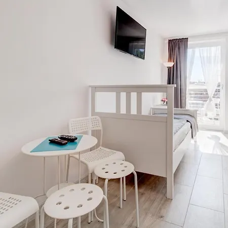 Pod Winogronem - Z Basenem I Wyzywieniem *