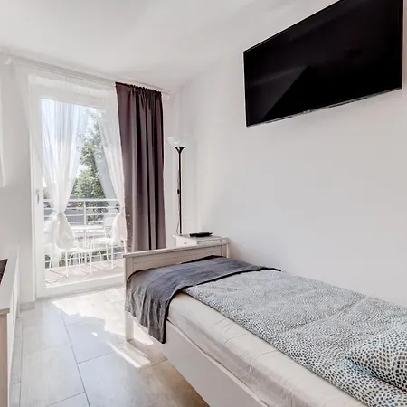 Pod Winogronem - Z Basenem I Wyzywieniem