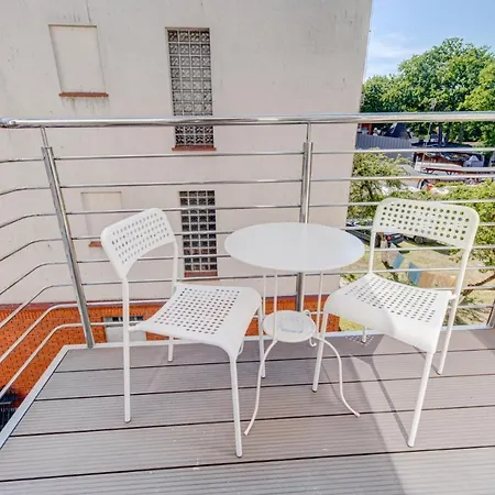 Pod Winogronem - Z Basenem I Wyzywieniem Apartamento