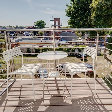 Pod Winogronem - Z Basenem I Wyzywieniem Apartment