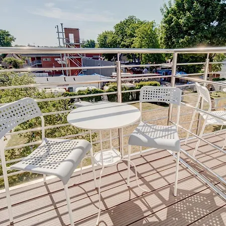 Pod Winogronem - Z Basenem I Wyzywieniem * Pobierowo