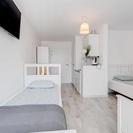 Pod Winogronem - Z Basenem I Wyzywieniem Apartamento *