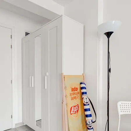 Apartamento Pod Winogronem - Z Basenem I Wyzywieniem Pobierowo