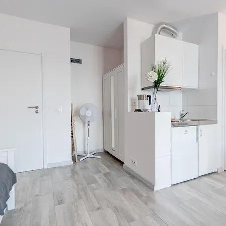 公寓 Pod Winogronem - Z Basenem I Wyzywieniem *