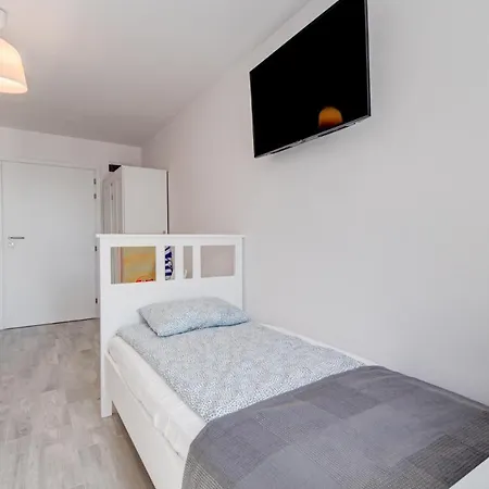 Pod Winogronem - Z Basenem I Wyzywieniem