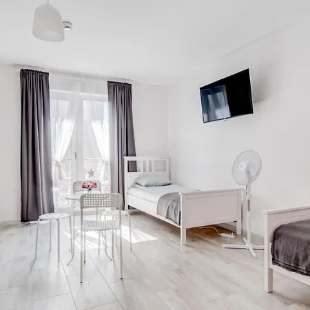 Pod Winogronem - Z Basenem I Wyzywieniem