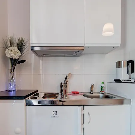 公寓 Pod Winogronem - Z Basenem I Wyzywieniem 波别罗沃