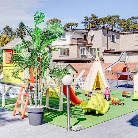 Apartment Pod Winogronem - Z Basenem I Wyzywieniem