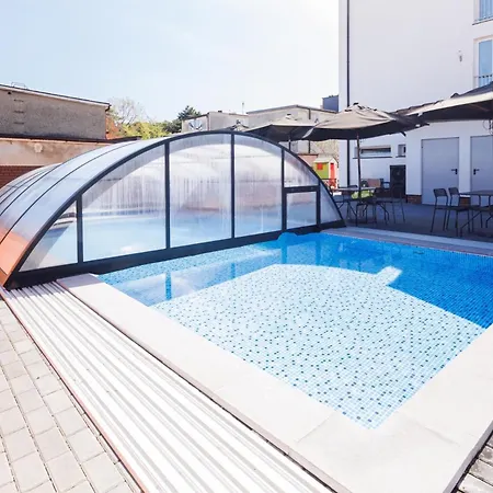 Apartment Pod Winogronem - Z Basenem I Wyzywieniem Pobierowo