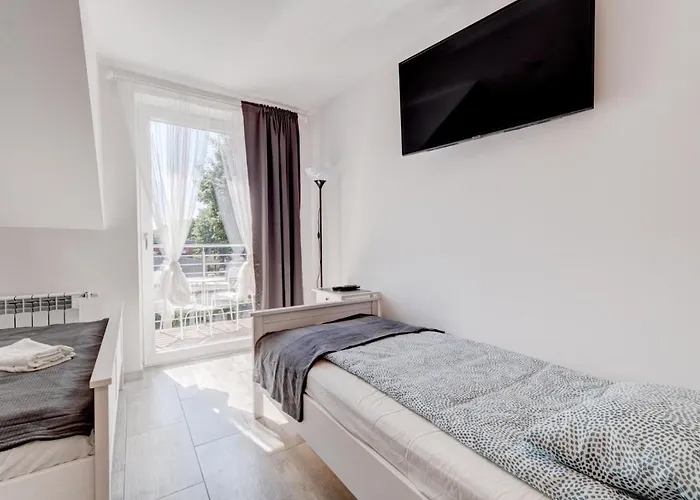 Pod Winogronem - Z Basenem I Wyżywieniem