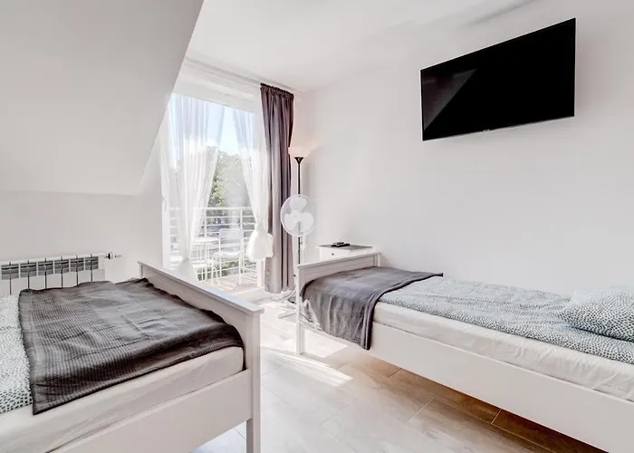 Apartament Pod Winogronem - Z Basenem I Wyżywieniem *