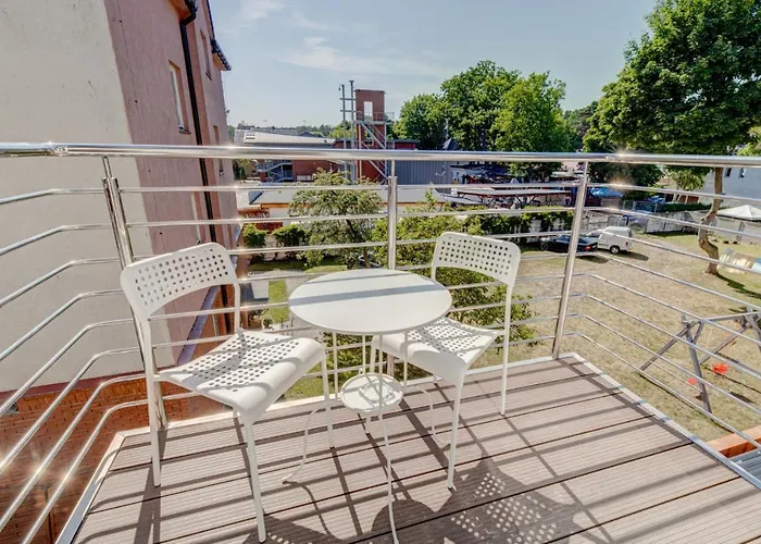 Apartament Pod Winogronem - Z Basenem I Wyżywieniem Pobierowo