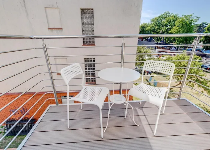 Pod Winogronem - Z Basenem I Wyżywieniem Apartament