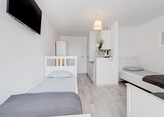 Pod Winogronem - Z Basenem I Wyżywieniem Apartament *