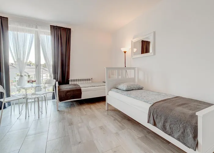 Pod Winogronem - Z Basenem I Wyżywieniem Pobierowo