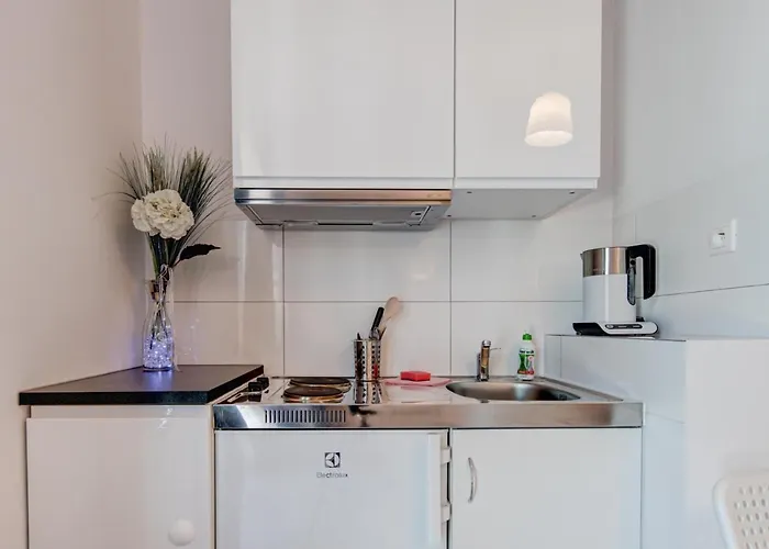 Apartament Pod Winogronem - Z Basenem I Wyżywieniem Pobierowo