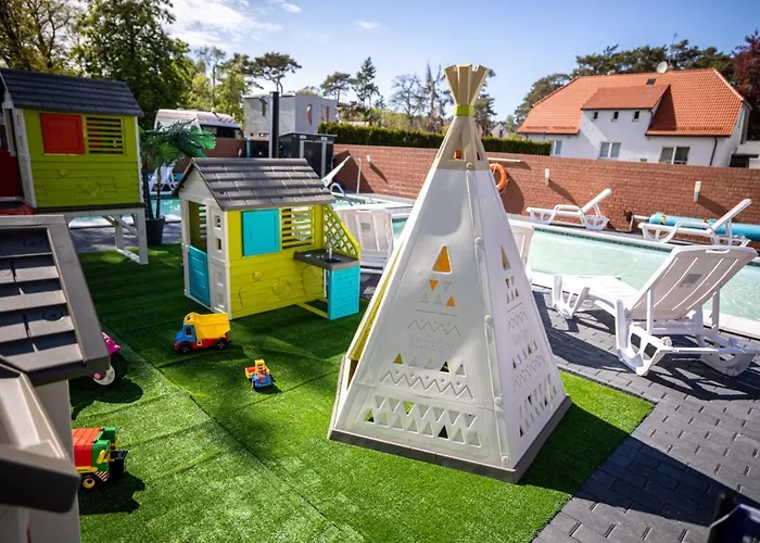 Pod Winogronem - Z Basenem I Wyżywieniem *