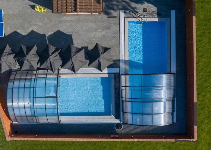 Pod Winogronem - Z Basenem I Wyżywieniem Apartament *